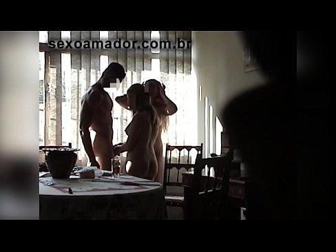 ❤️ Abokan jima'i suna gayyatar wani katon mutum da wasu uku tare da shi ❤️ a batsa% ha.pornoreino-com.ru